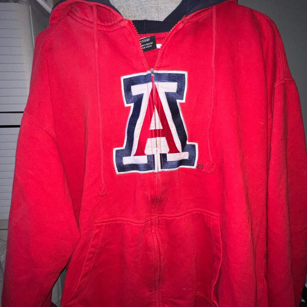 University of Arizona Zip-up Size XL